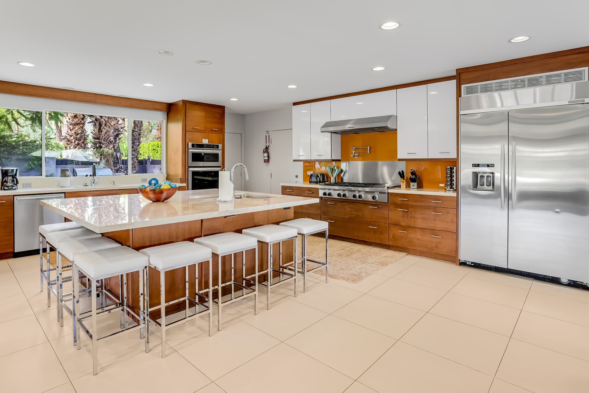 Palm Springs Perfection Manor - Image 3