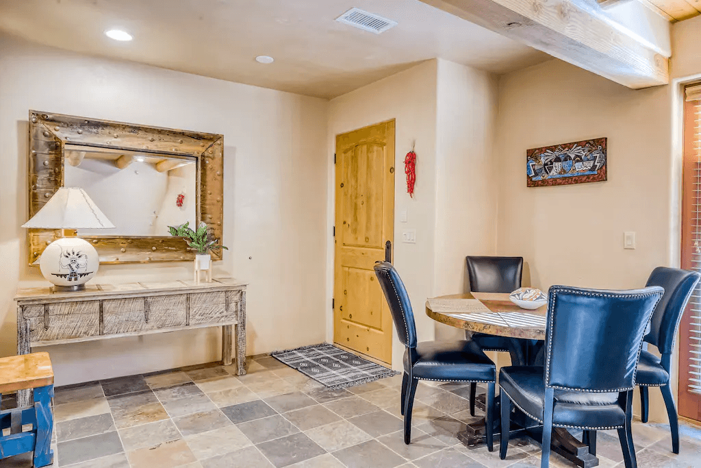 Plaza Home - Image 3