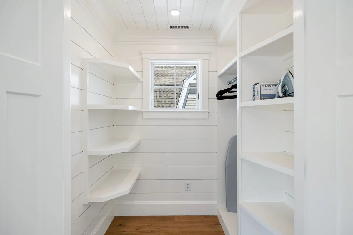 Mayflower Sands - Image 19