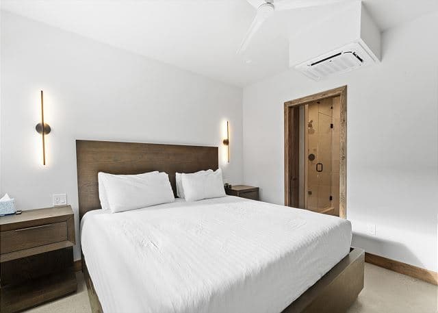 Ina's Way Townhome Unit B - Image 17