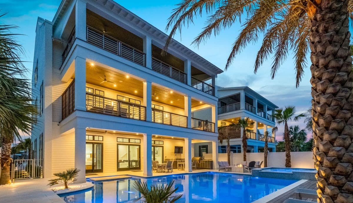 Sapphire Shores - Image 69