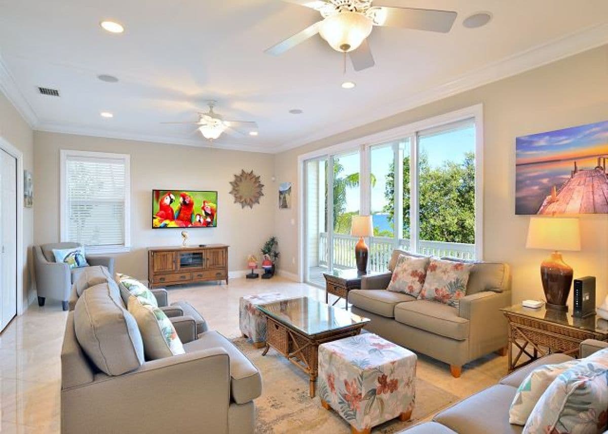 Southern Comfort - Image 4