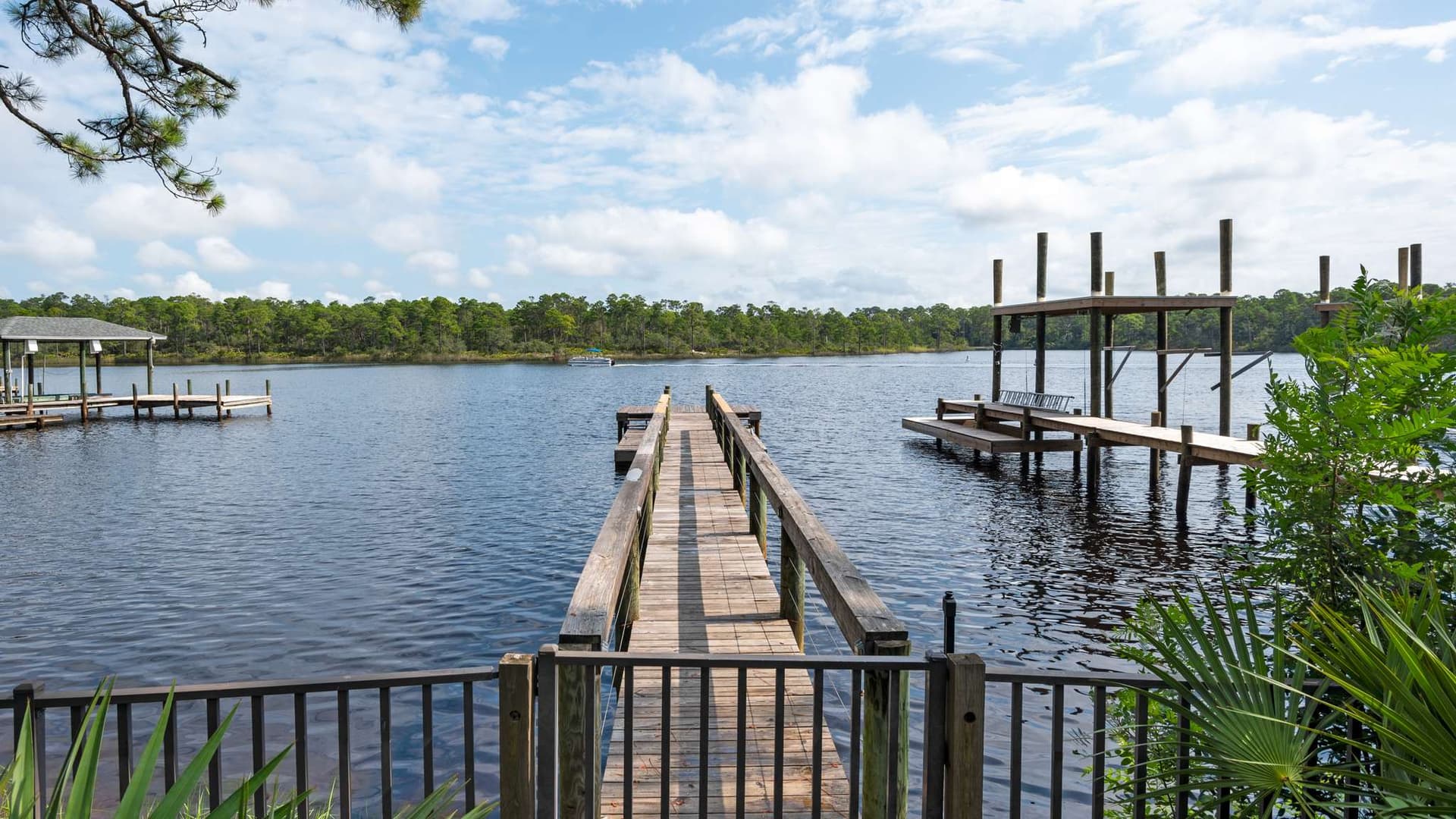 Grande Pointe Escape - Image 2