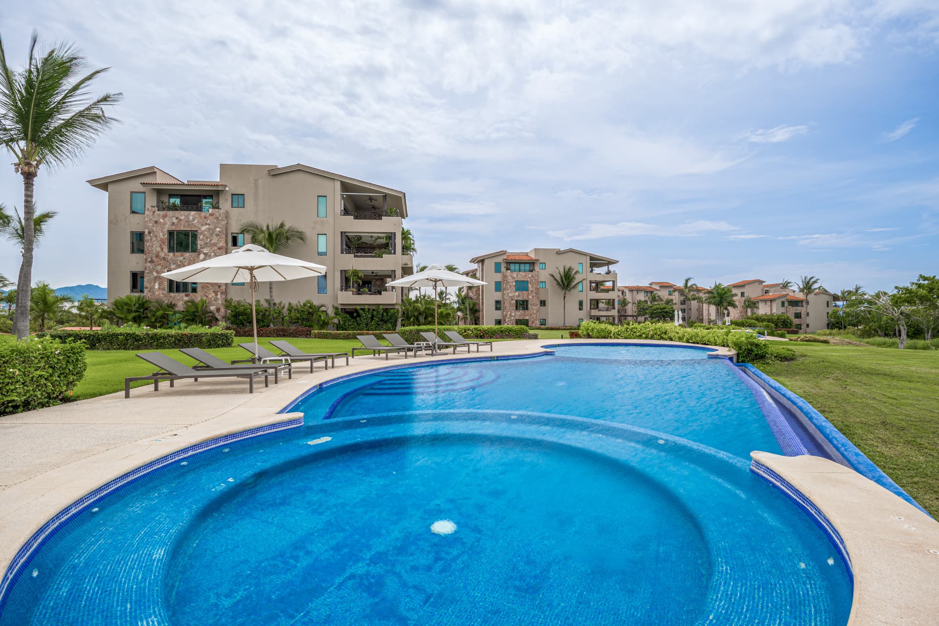 Hacienda De Mita #1102 - Image 3