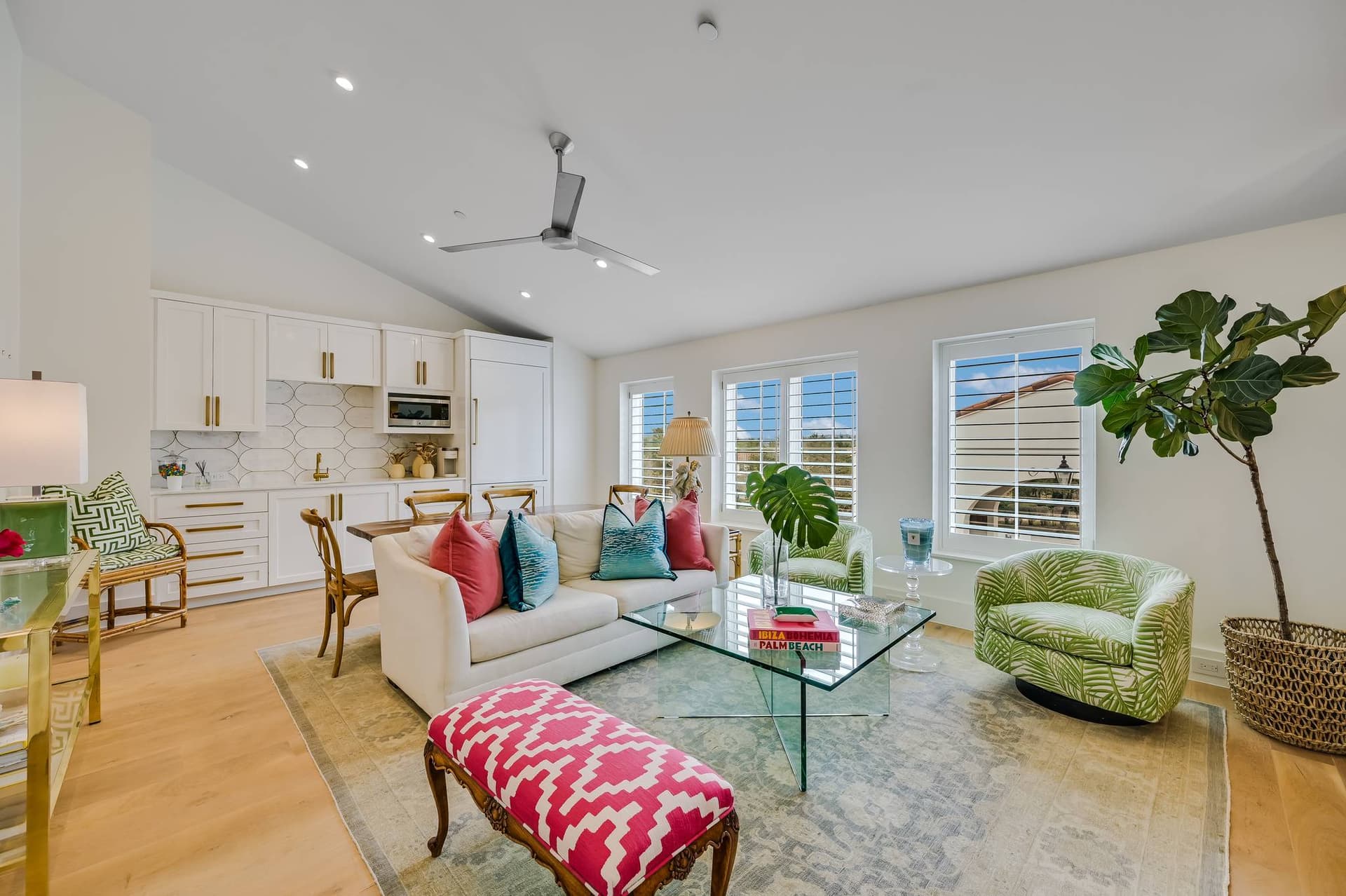 Austin Splendor - Image 41