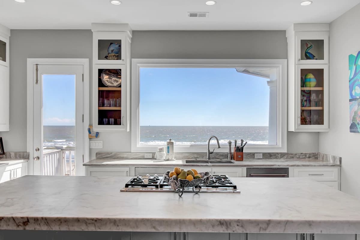 Ocean Outlook #502 - Image 8