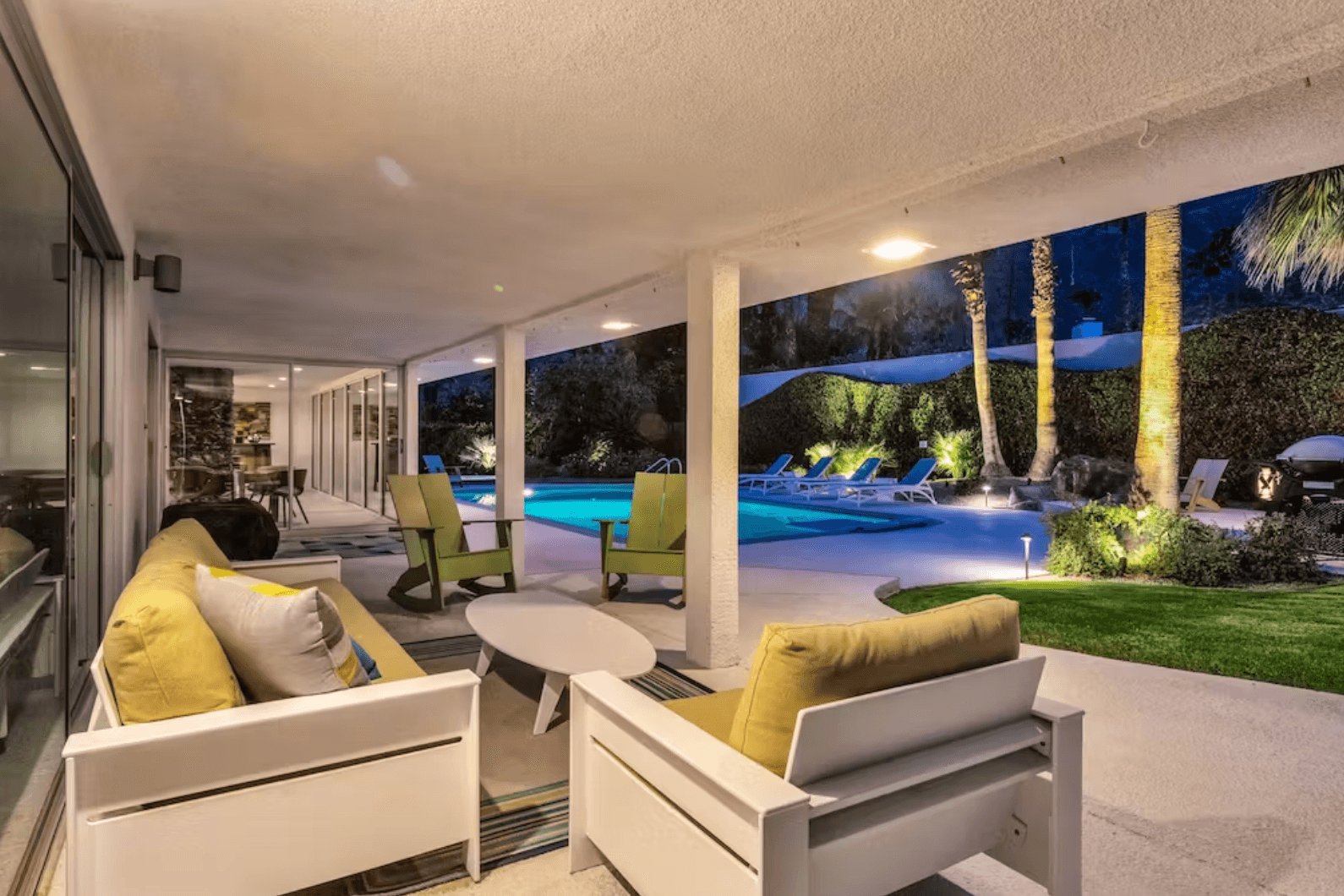 Palm Springs Style House - Image 39