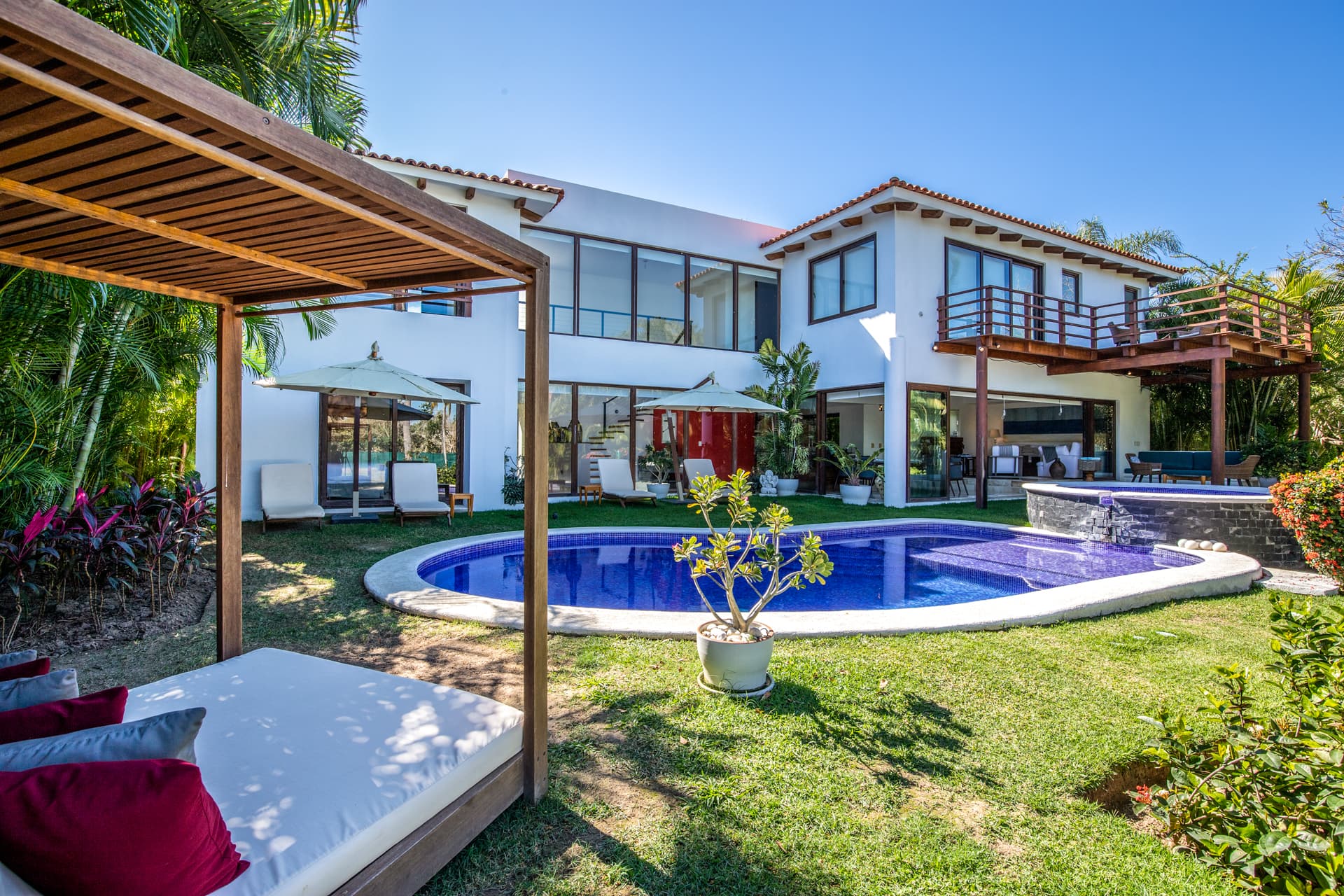 La Serenata #6 - Image 43