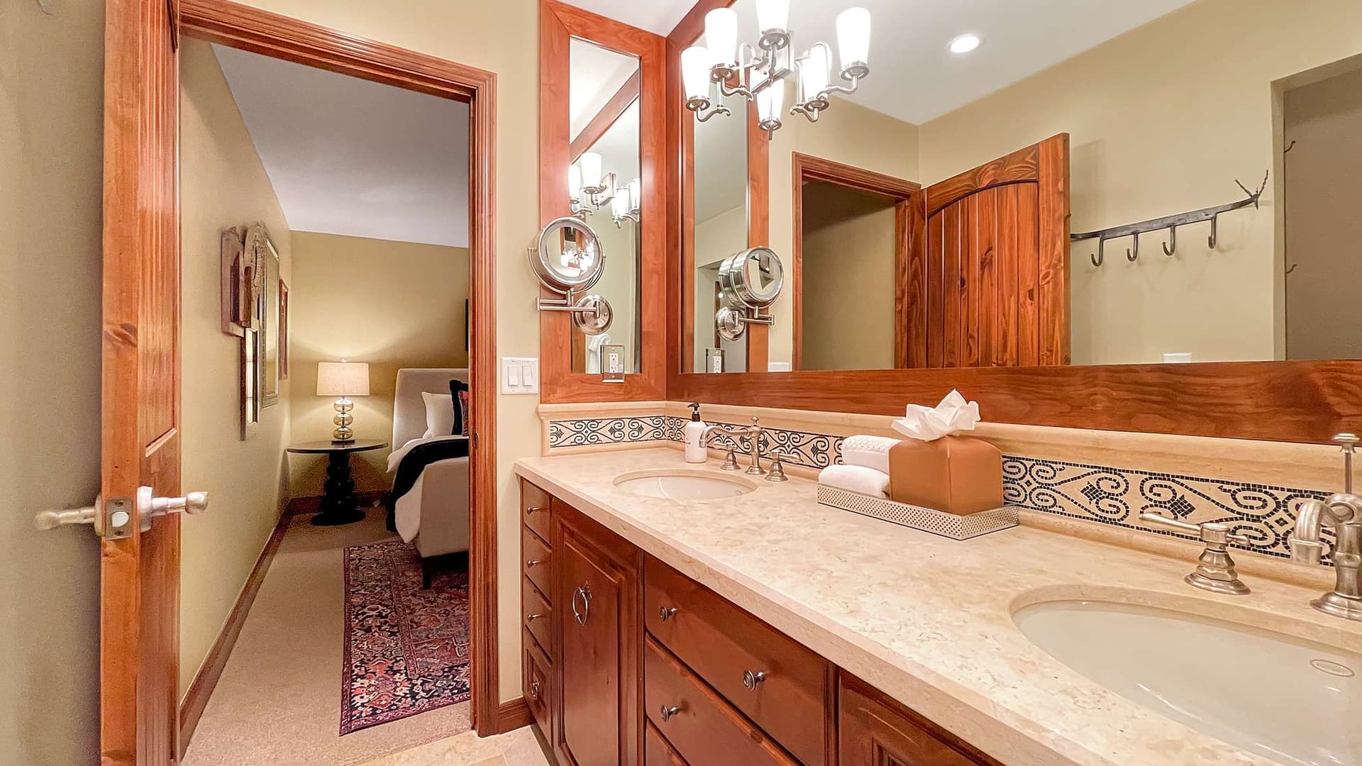 Whispering Waters Chalet - Image 39