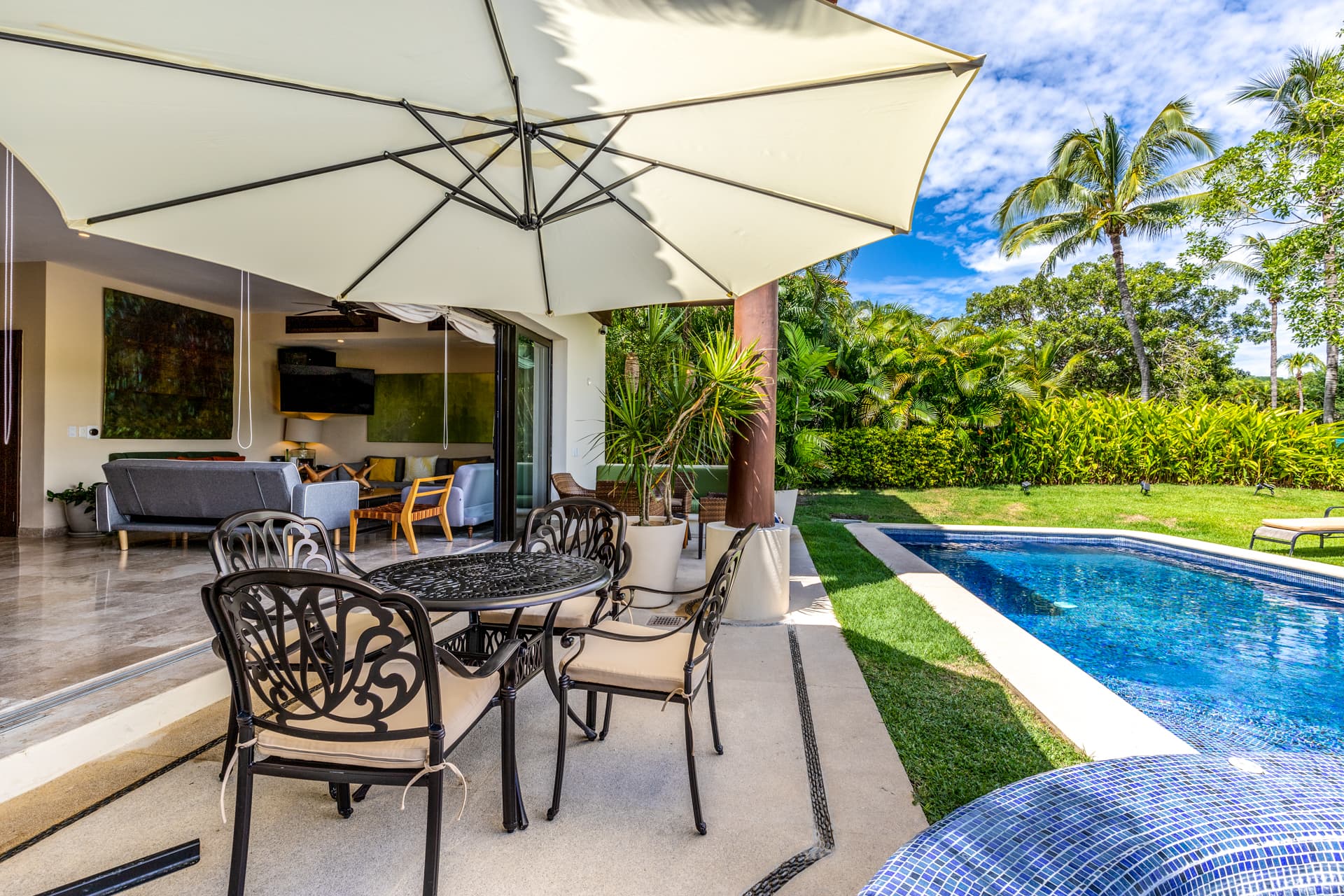 La Serenata #3 - Image 51