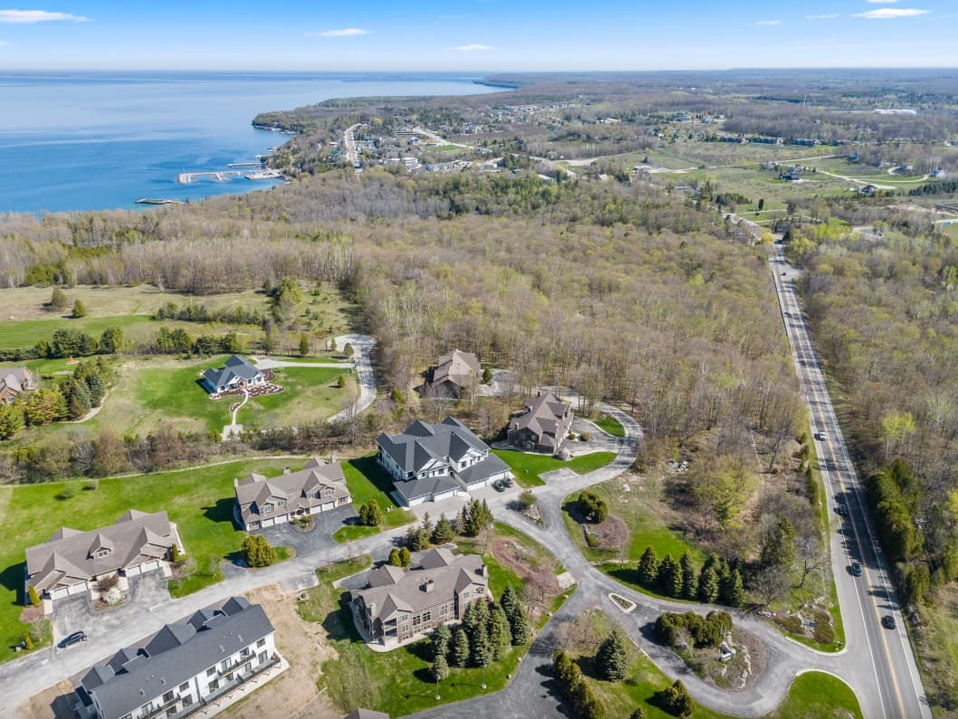 Glenlo Vines - Image 3