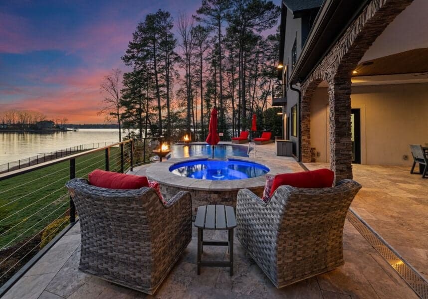 Lucent Sunset Retreat - Image 87