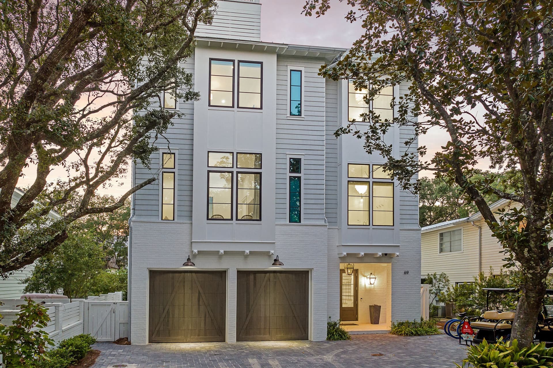 Bearfoot By The Sea - Image 63