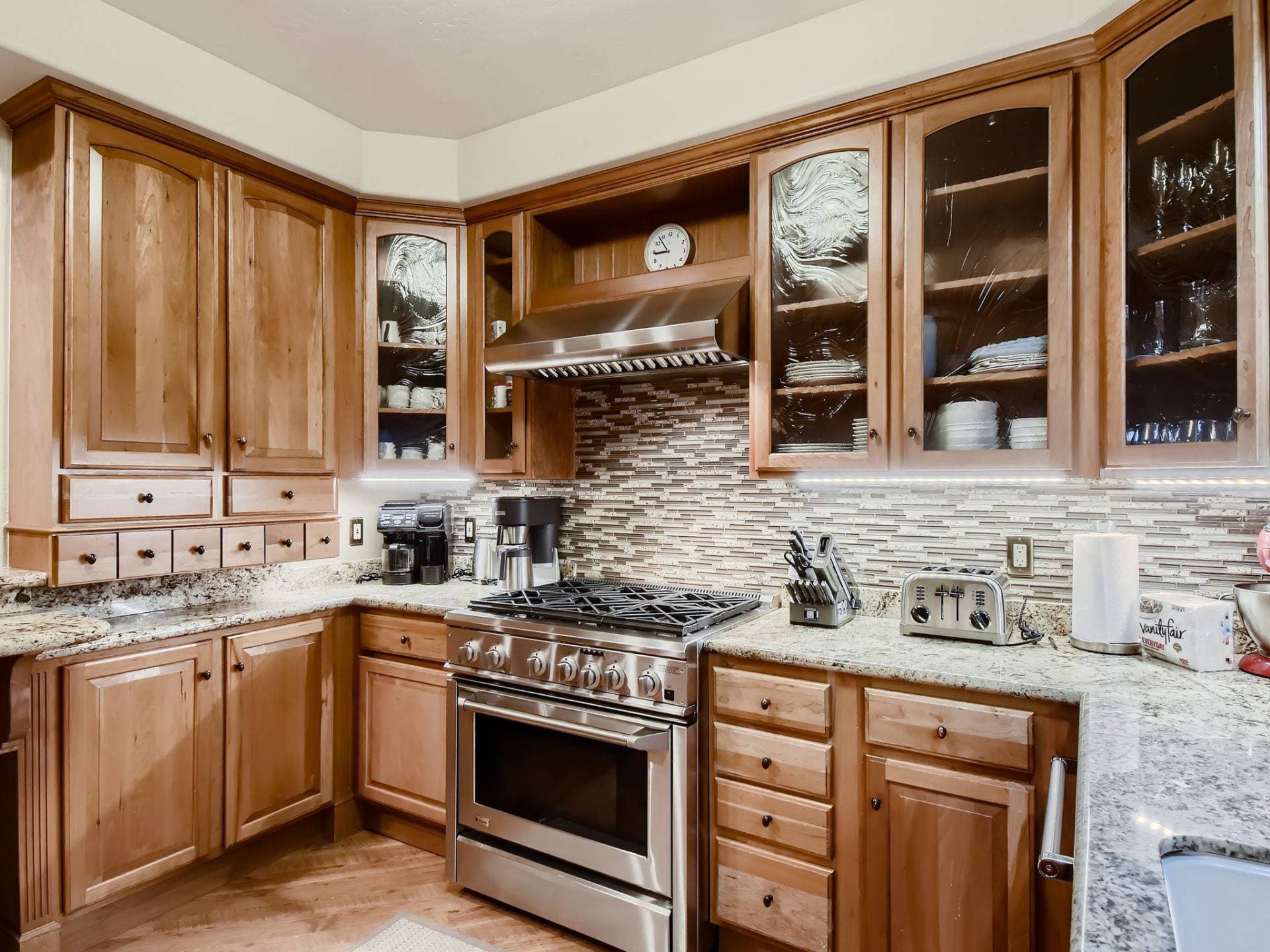 Gray Moose Place - Image 7