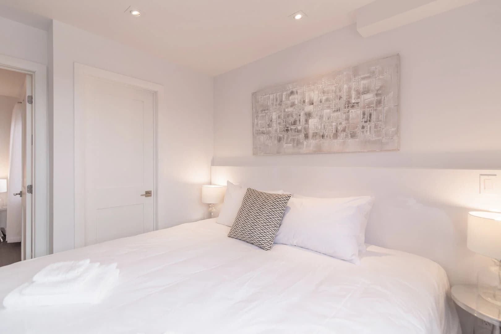 Royal Home - Image 13