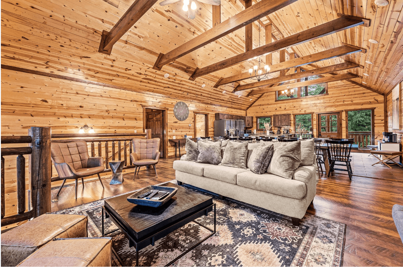 Smokey's Paradise - Image 4