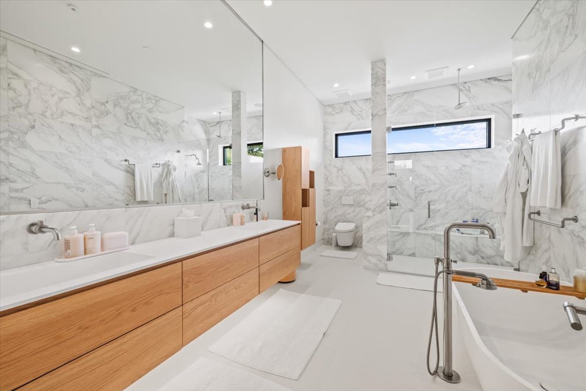 Panda Ranch Wing - Image 26