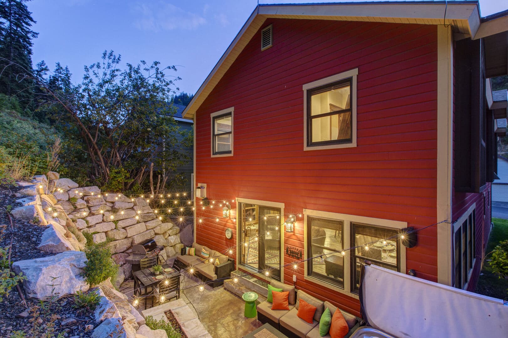 Daly Canyon House - Image 2