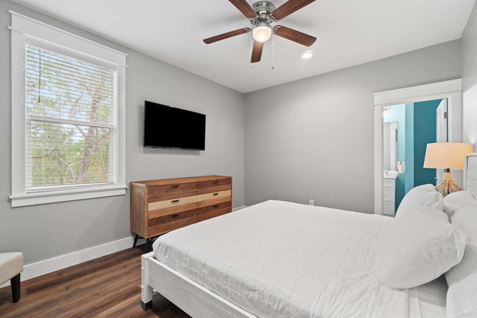 Sea Turtle Oasis - Image 32