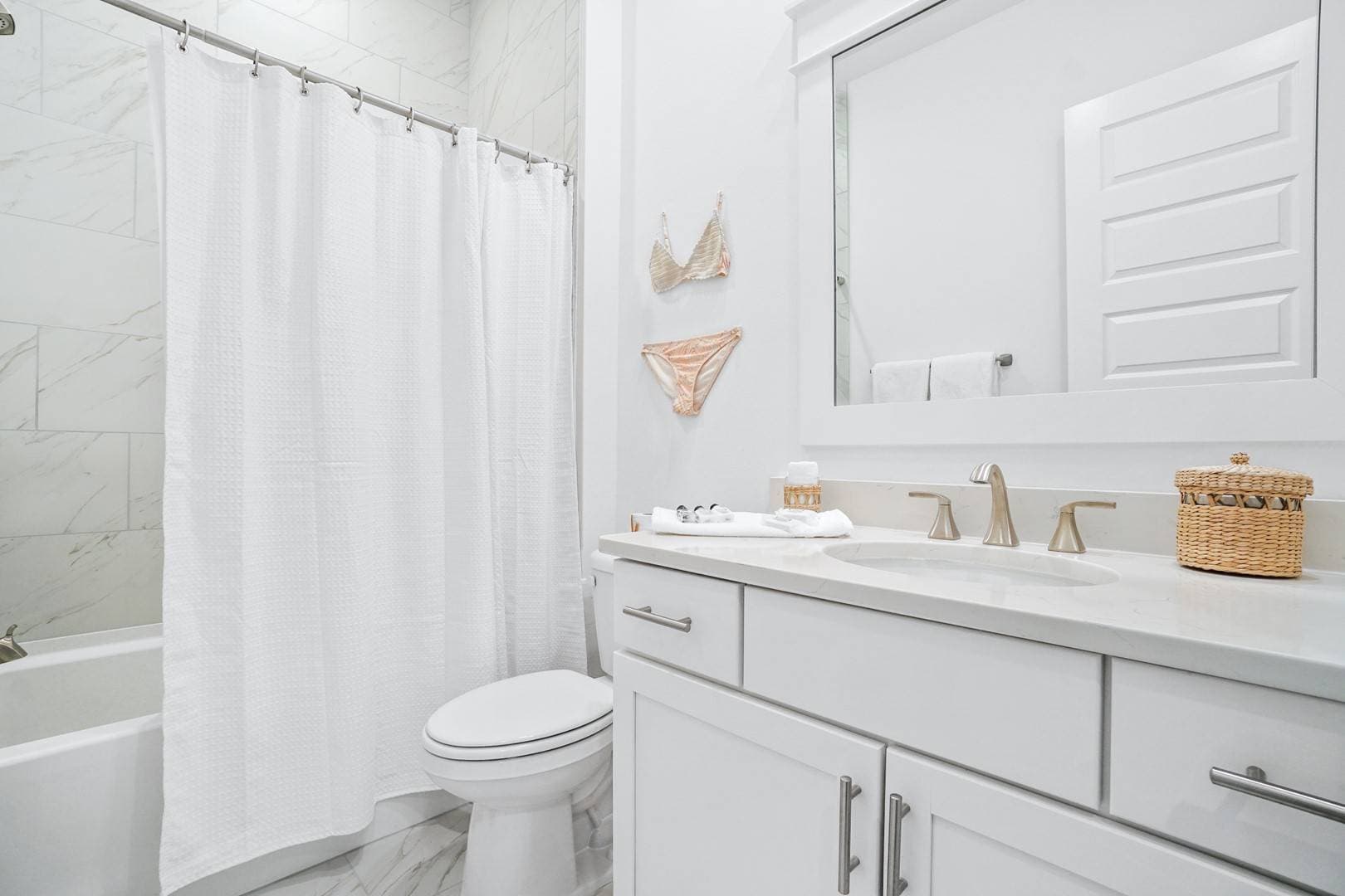 Salty Dog Sea Cottage - Image 22