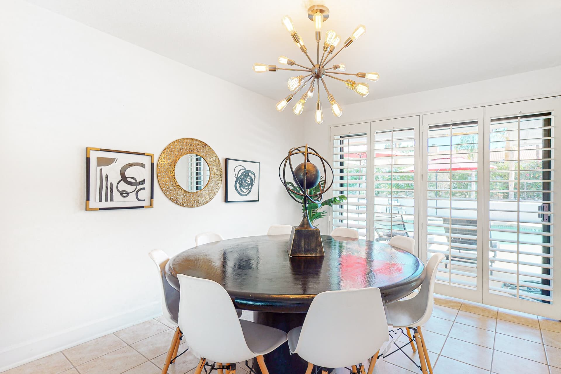 El Paseo Modern House - Image 4