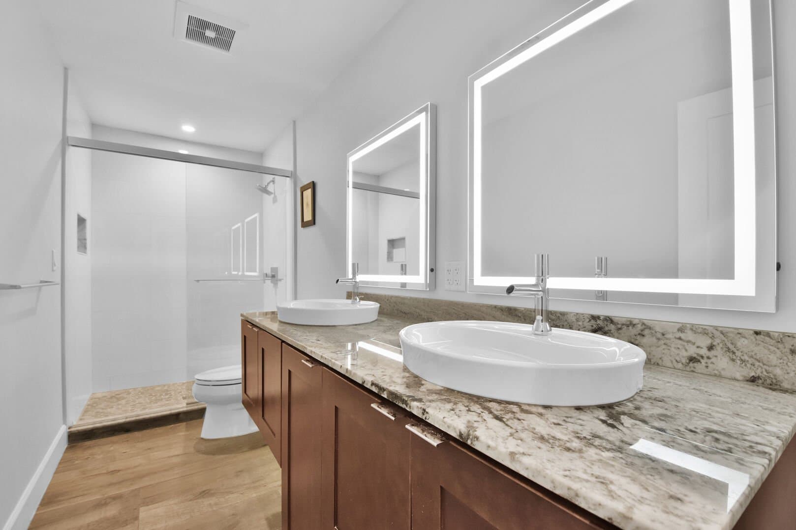 Knoll Ridge House - Image 23