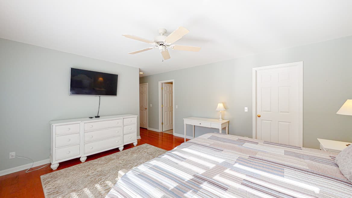 Port House - Image 11