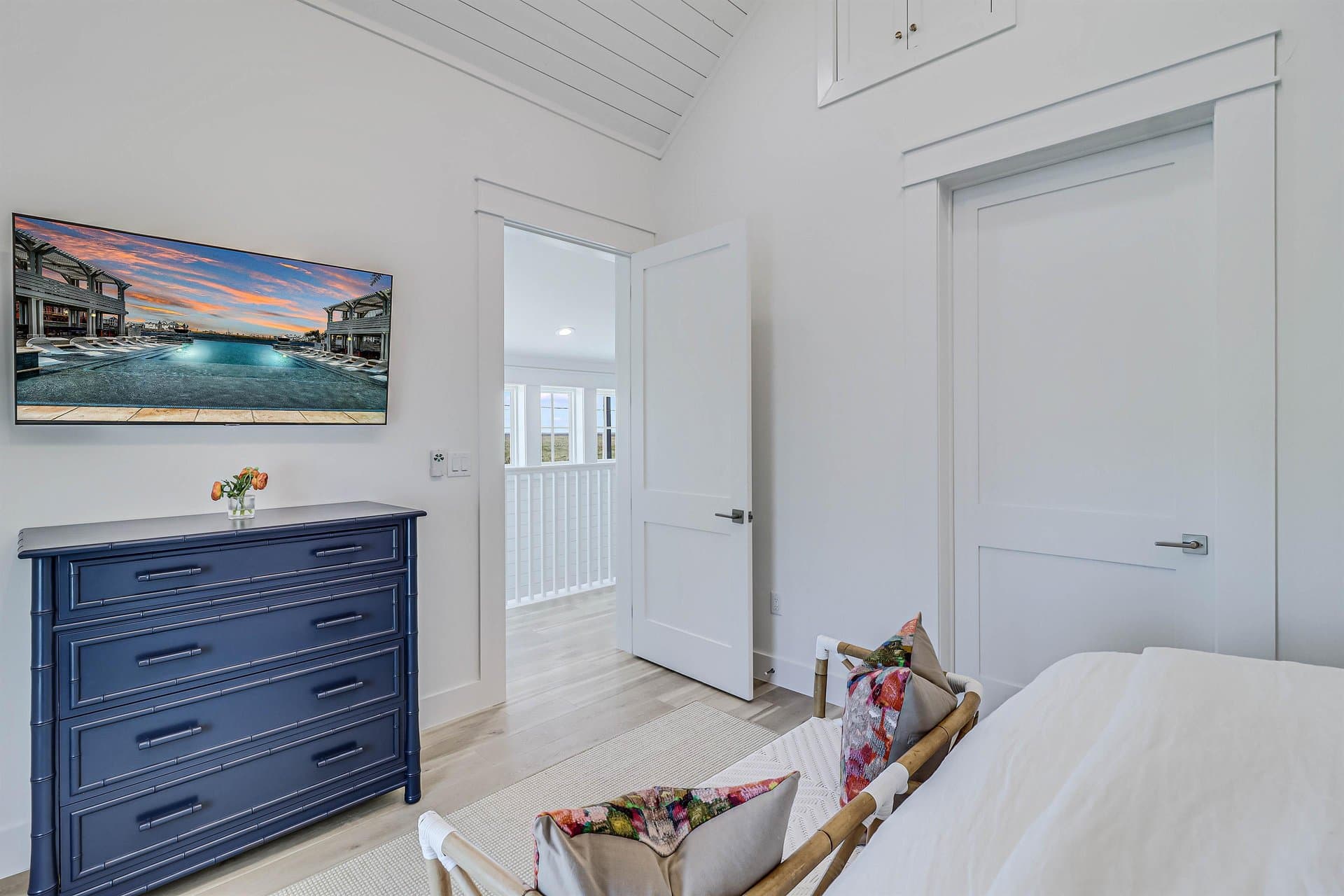 Coastal Cottage #B - Image 26