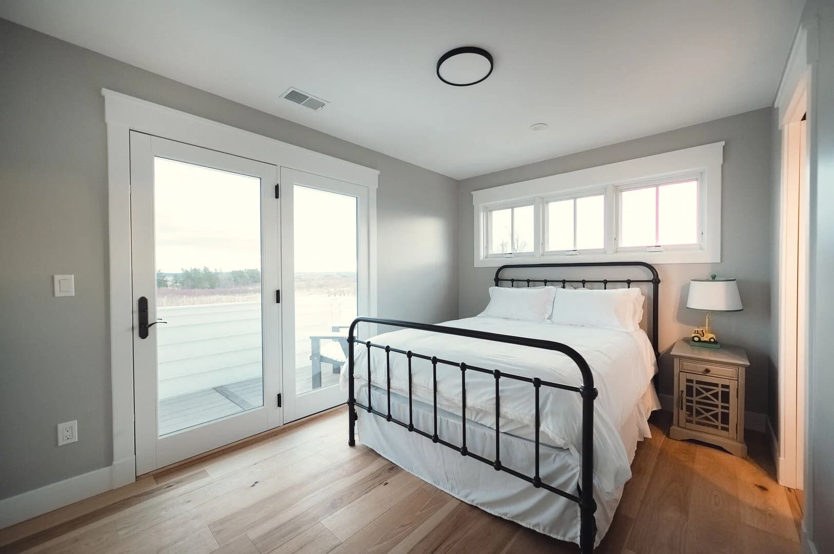 Ann Riley Farmhouse - Image 38