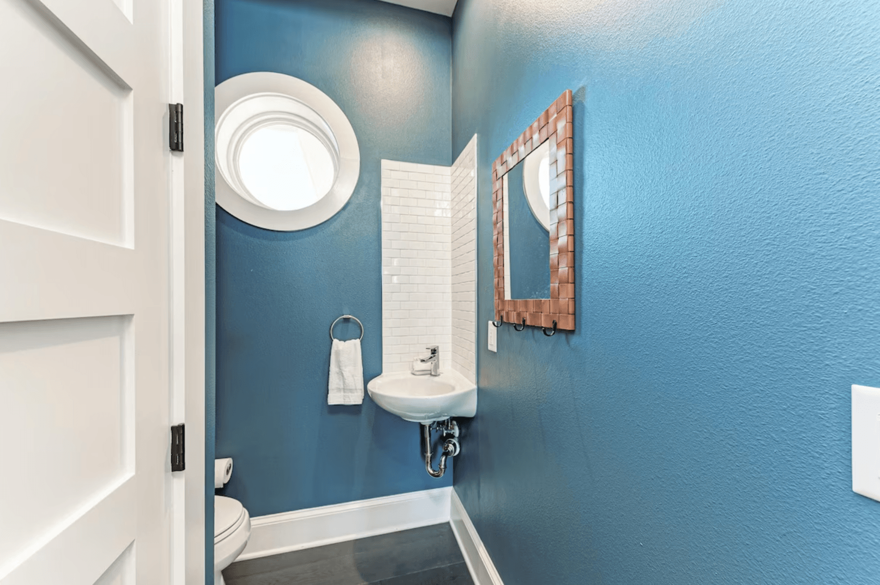 Slice Of Paradise - Image 40