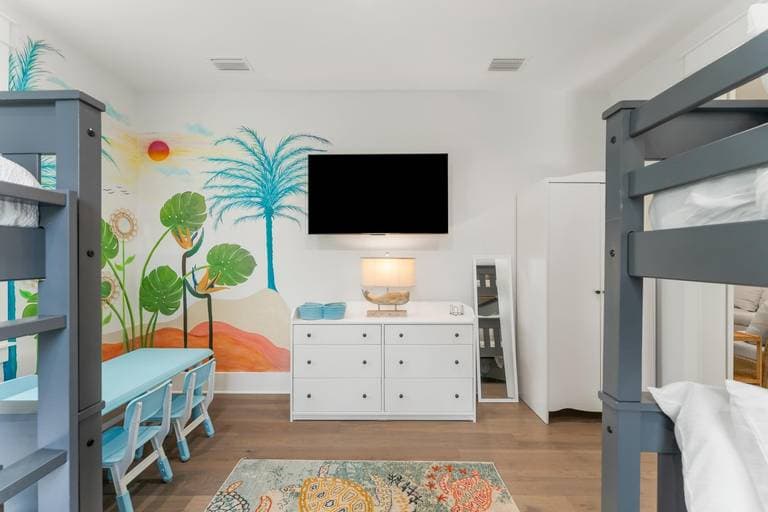 Wonderland at Treetop - Image 33