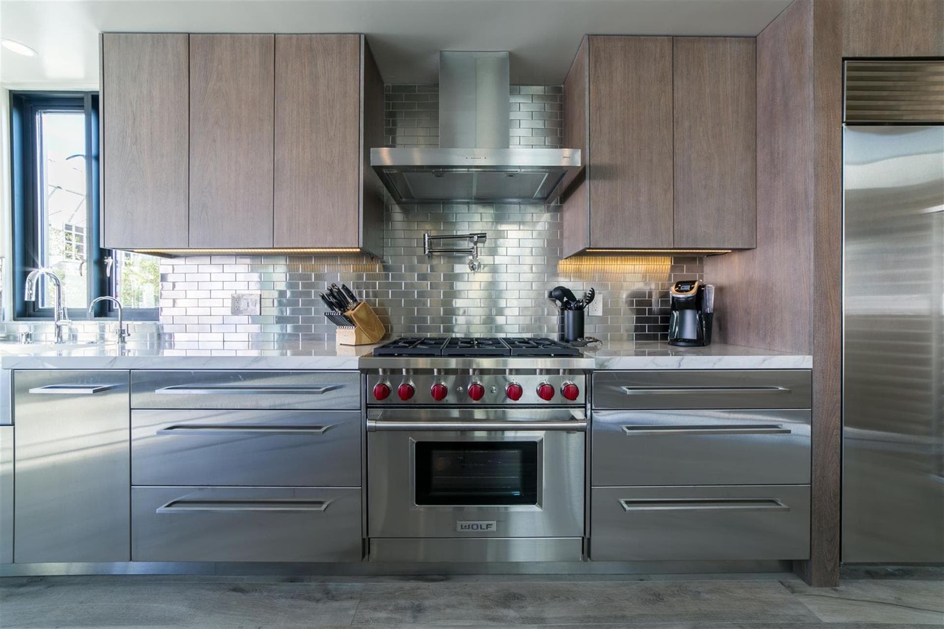 Bay Escape - Image 15