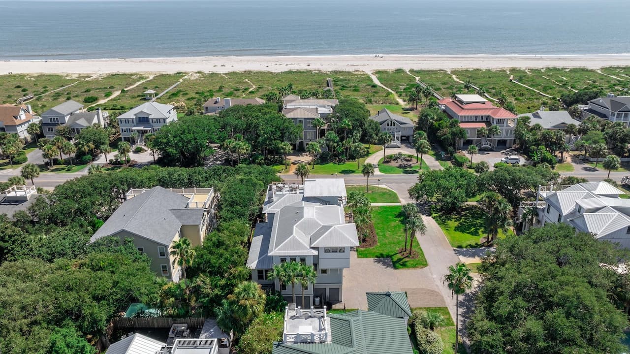 Shore Thing - Image 104