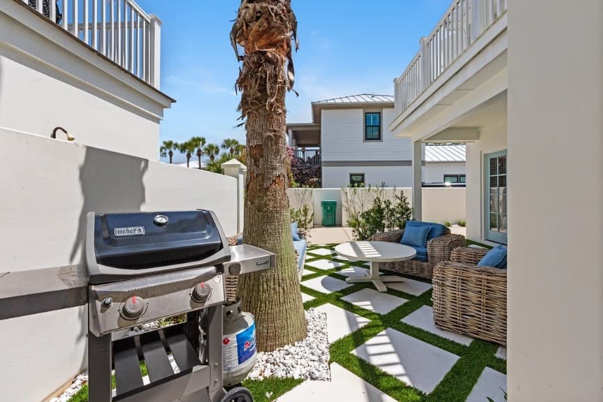 Salty Perch - Image 34