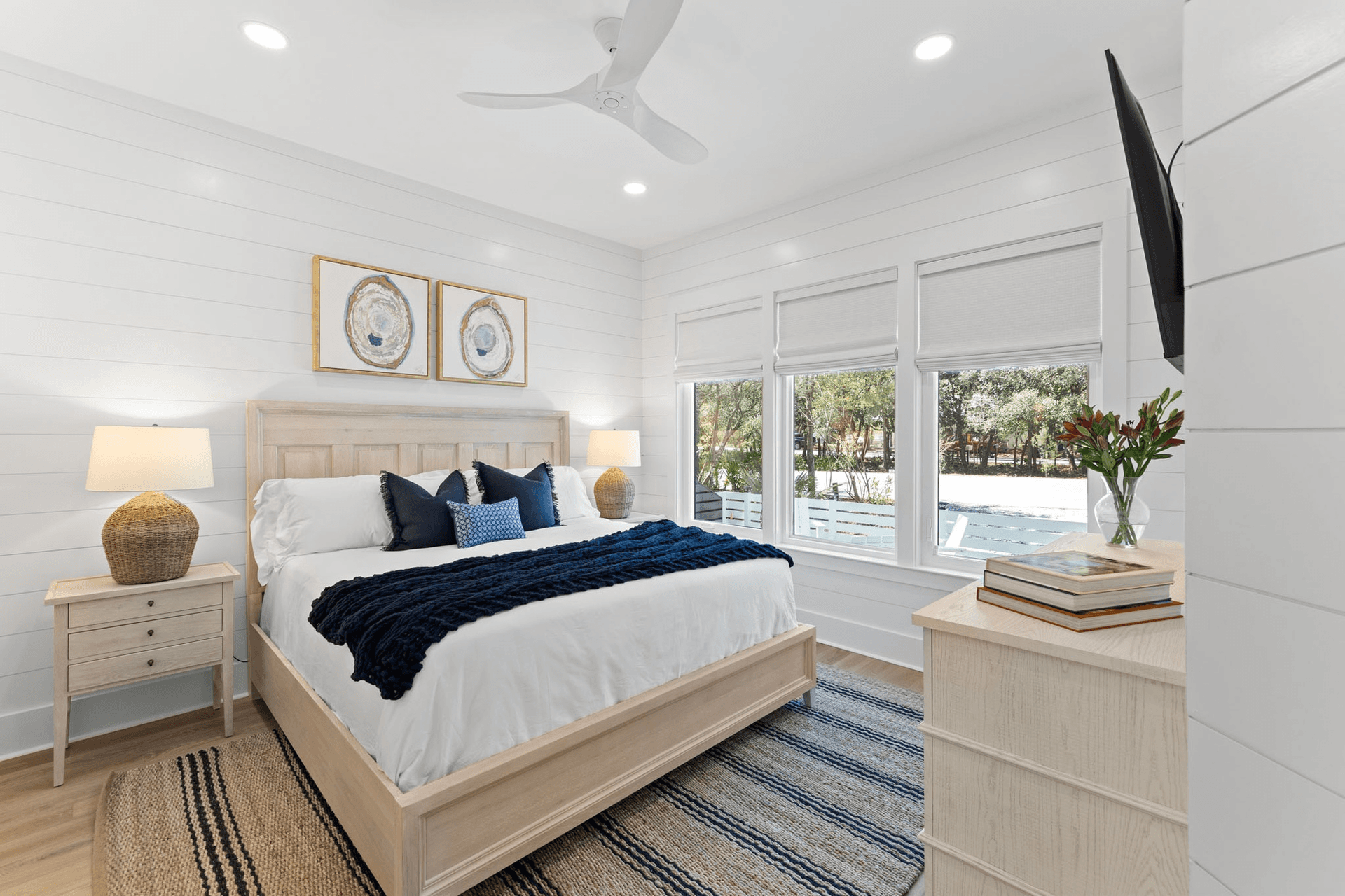 Blue Pearl - Image 17