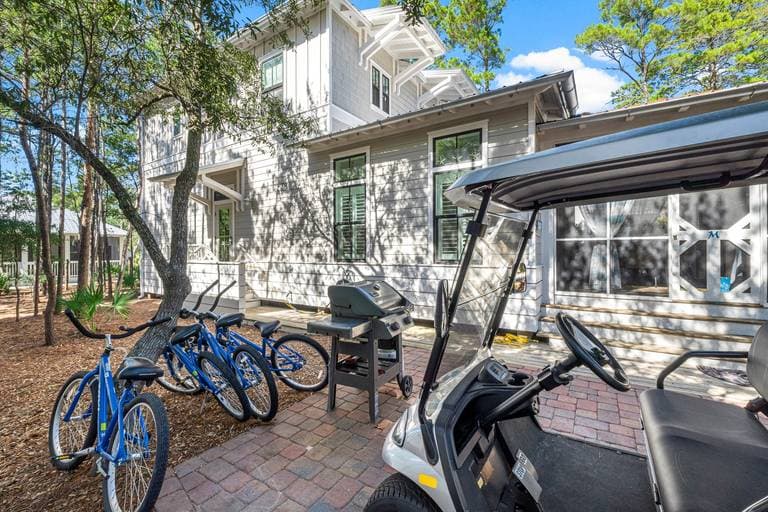 Connecticut Yankee - Image 29