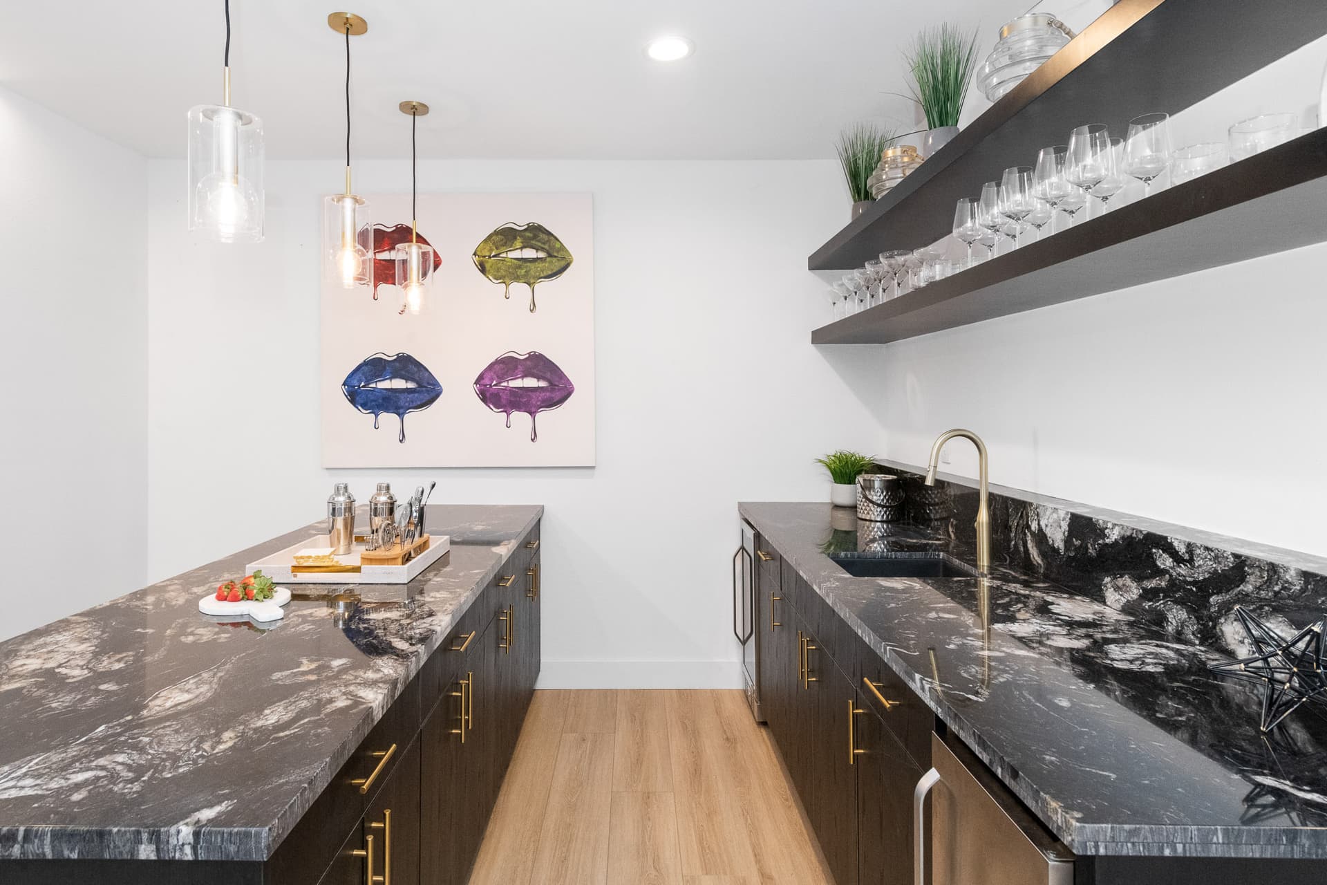 Reef Mall Villa - Image 29