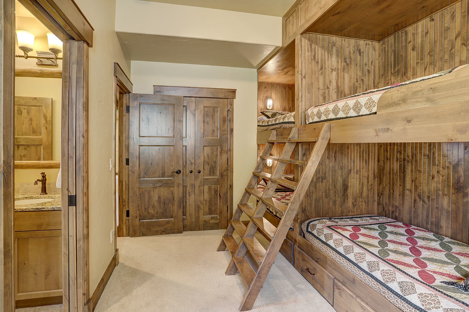 Cloud Peak Vista - Image 26