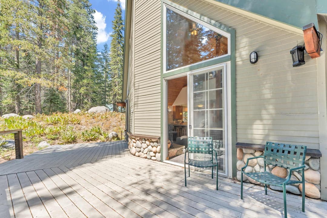 Serene Forest Retreat - Image 2