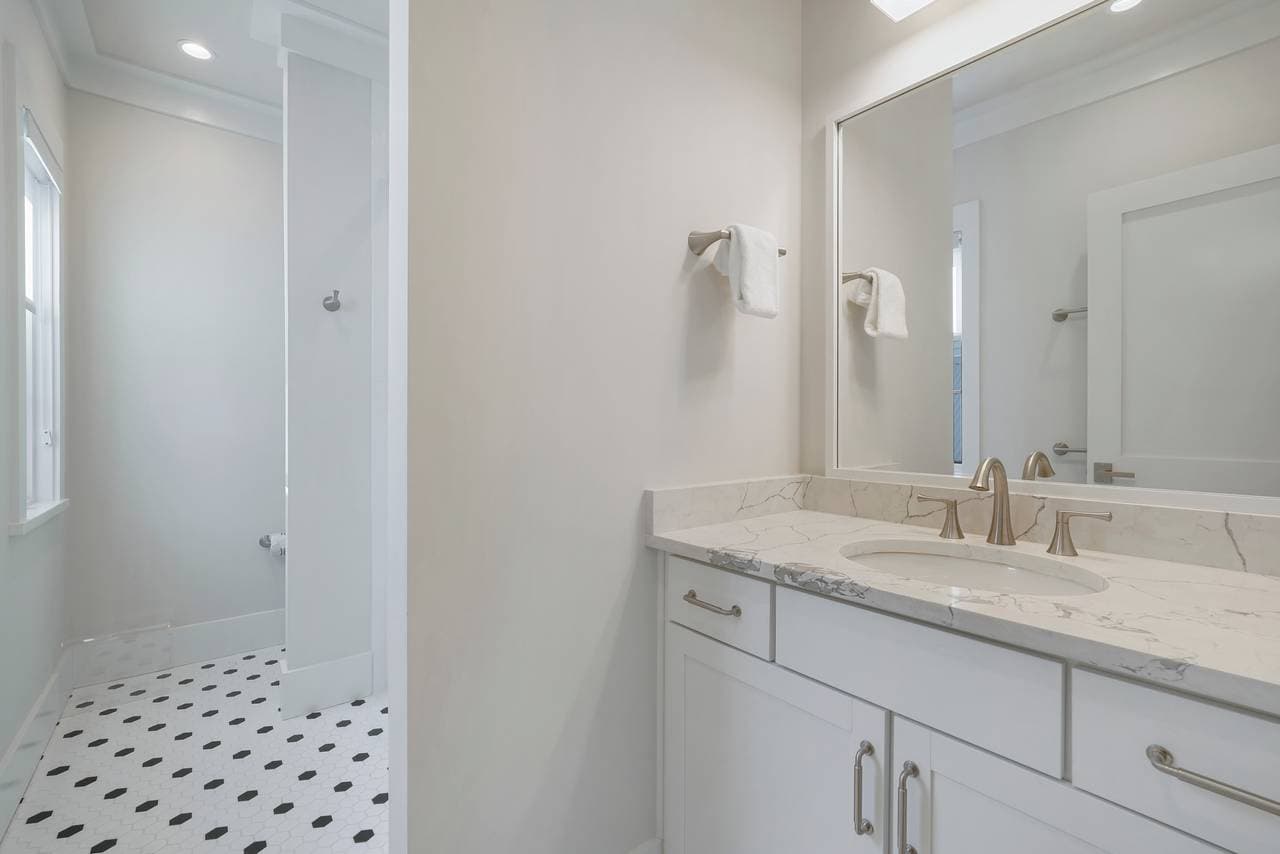 On the Lawn Villa - Image 30