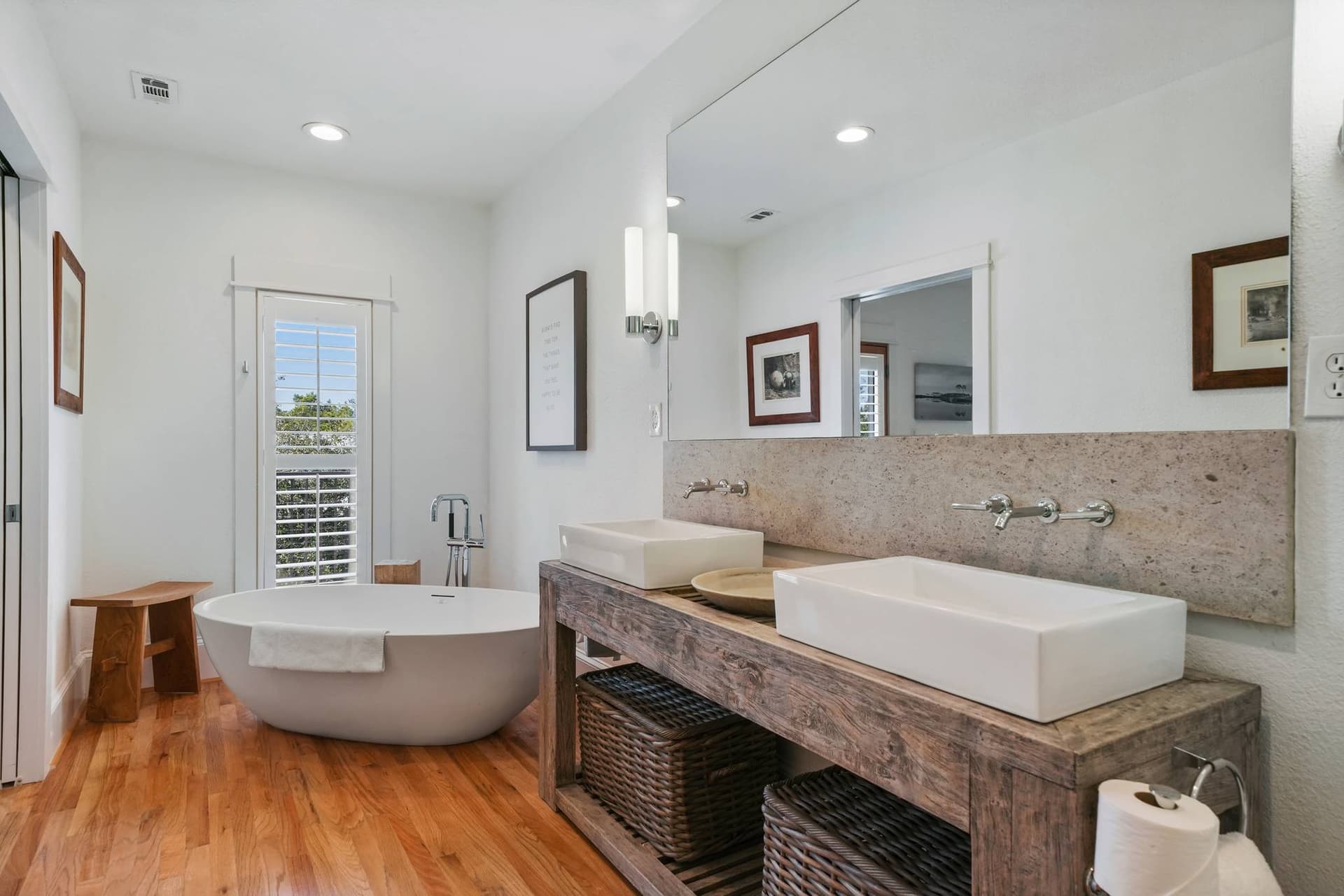 Allora House - Image 18