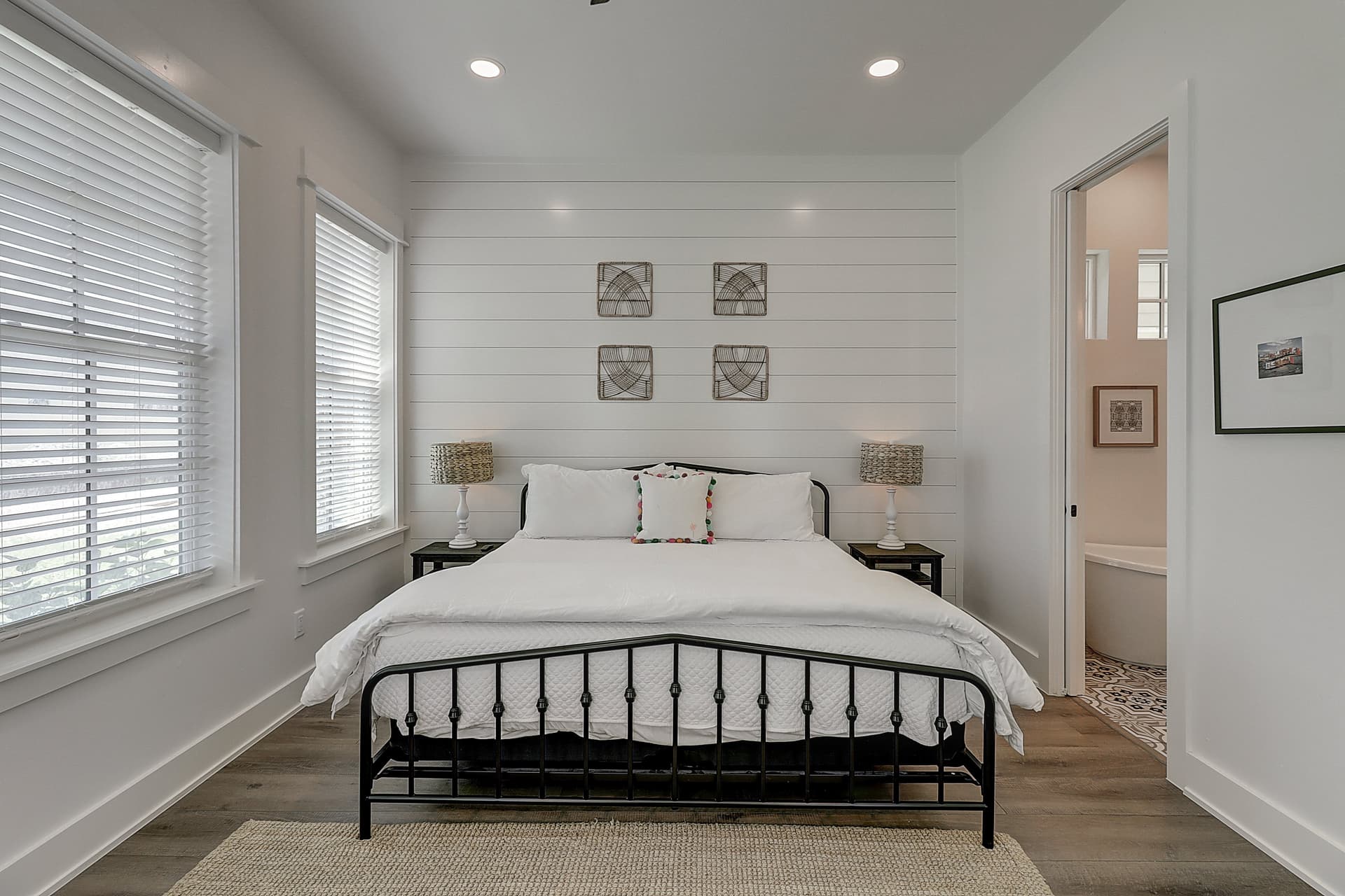 Shore Break House - Image 13