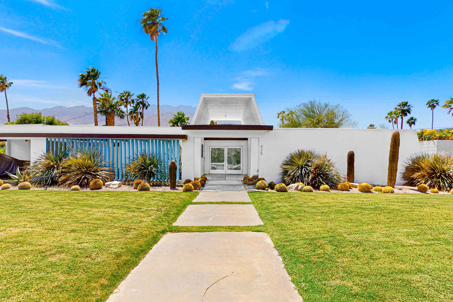 The Lucky Palm Home - Image 5