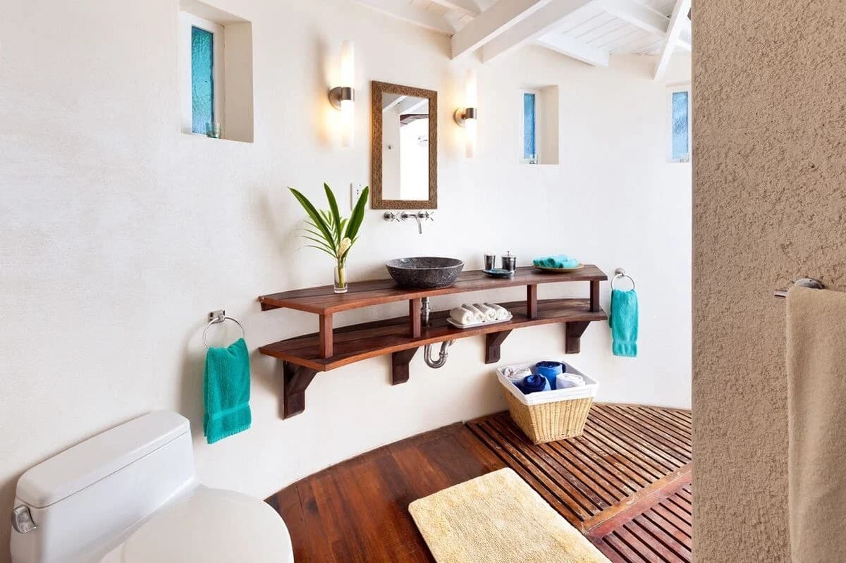 Wisteria Manor - Image 14