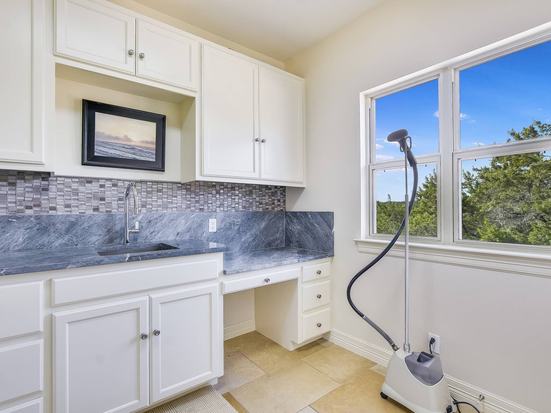 Lakeview on Lake Austin - Image 25