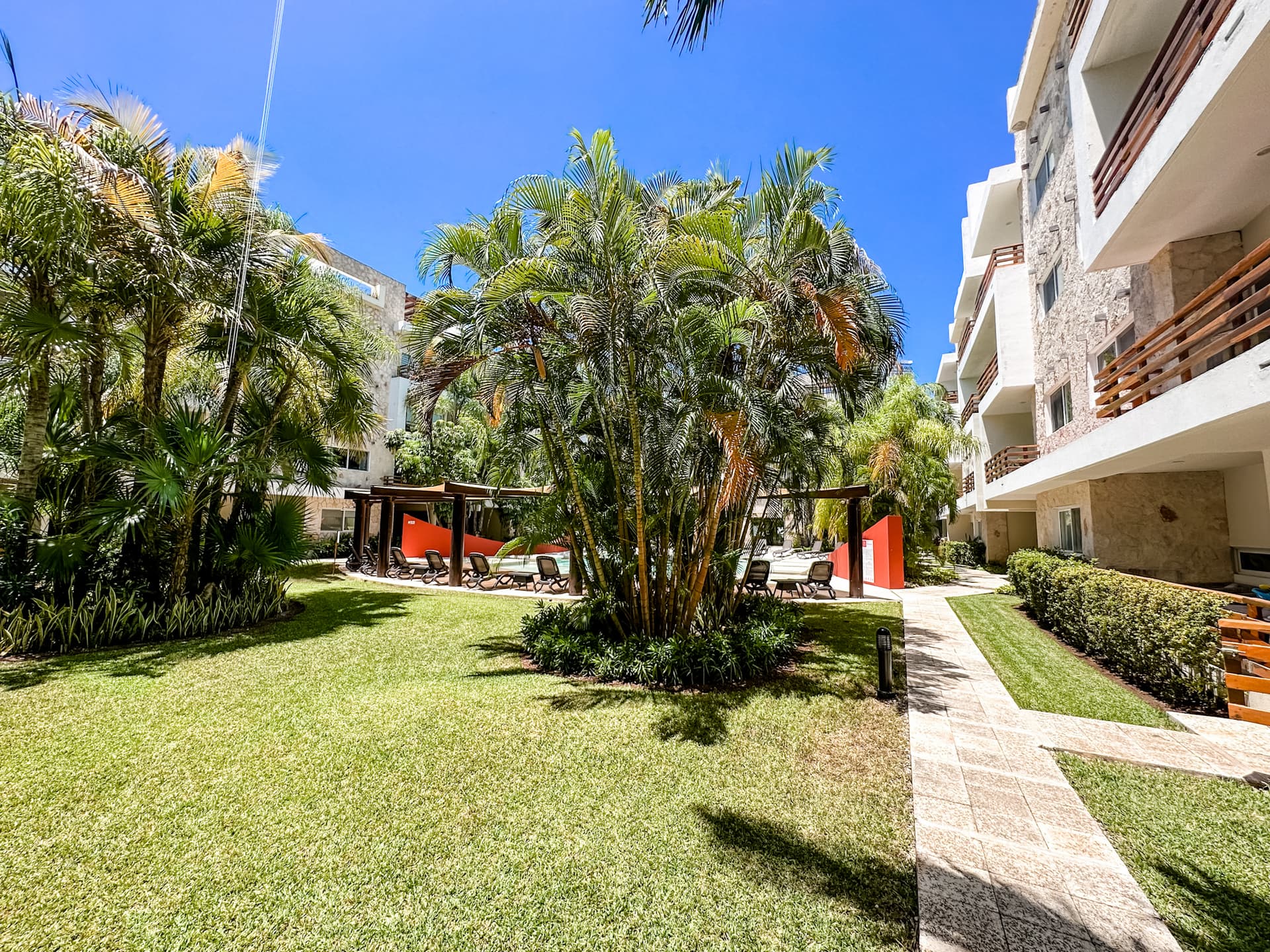 Sabbia Condo #4207 - Image 3