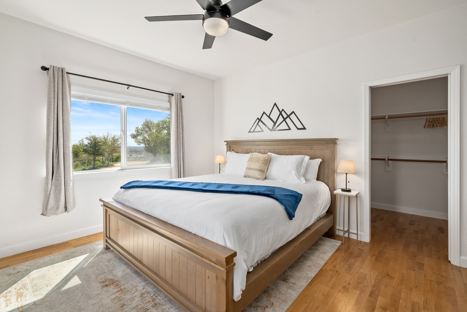 Mira Vista Heights - Image 74