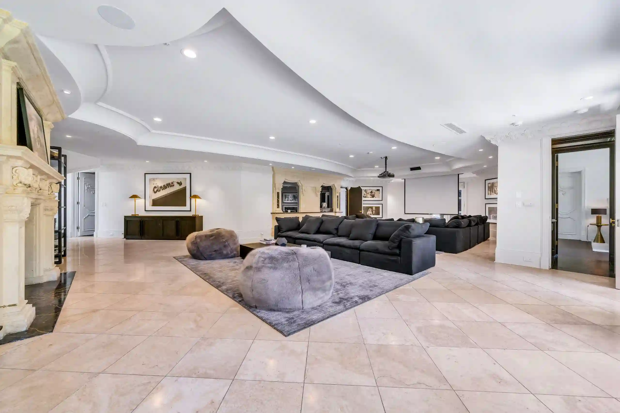 Chateau de Laurel - Image 22