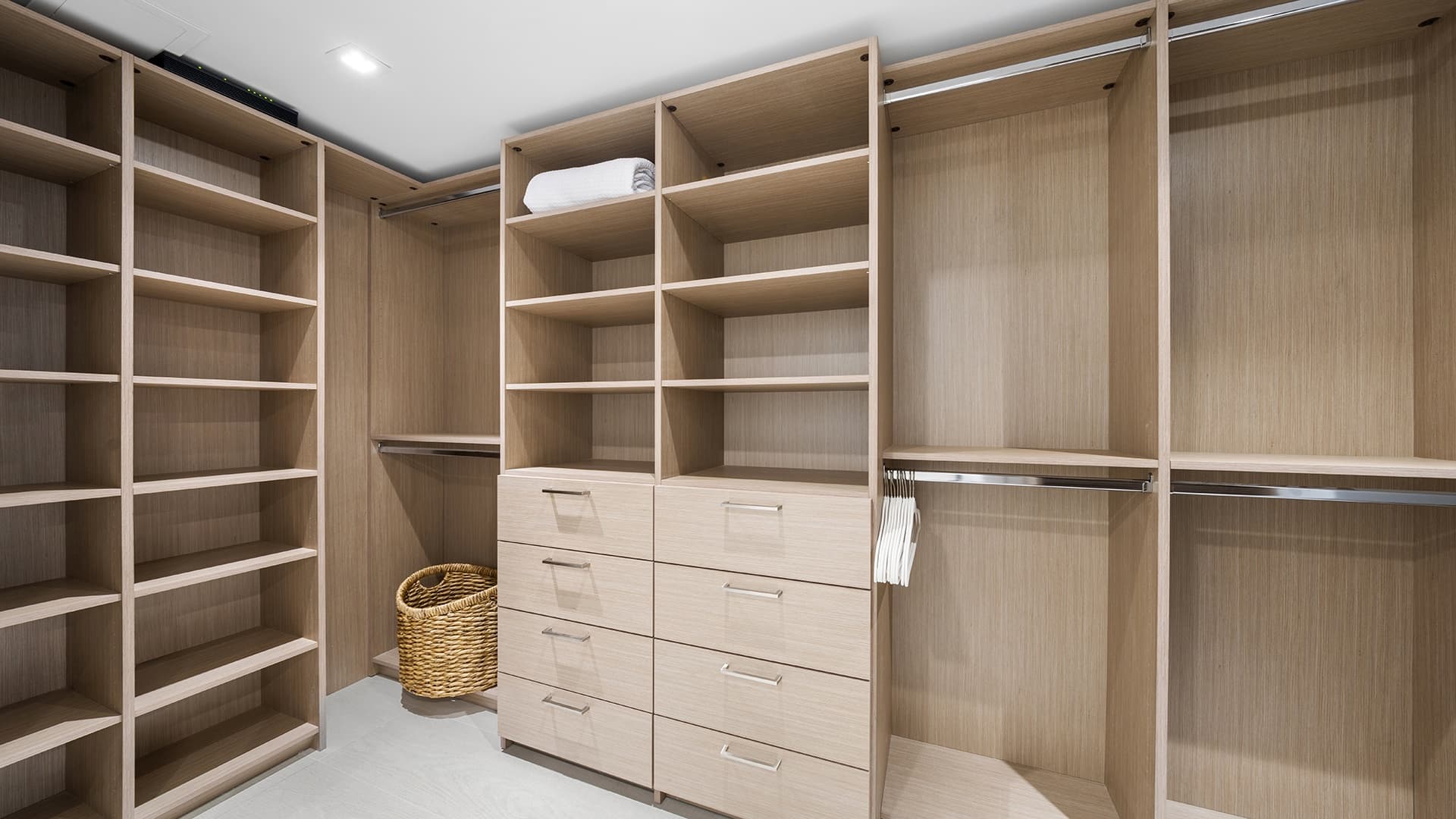 Roney Palace Residence #641 - Image 25