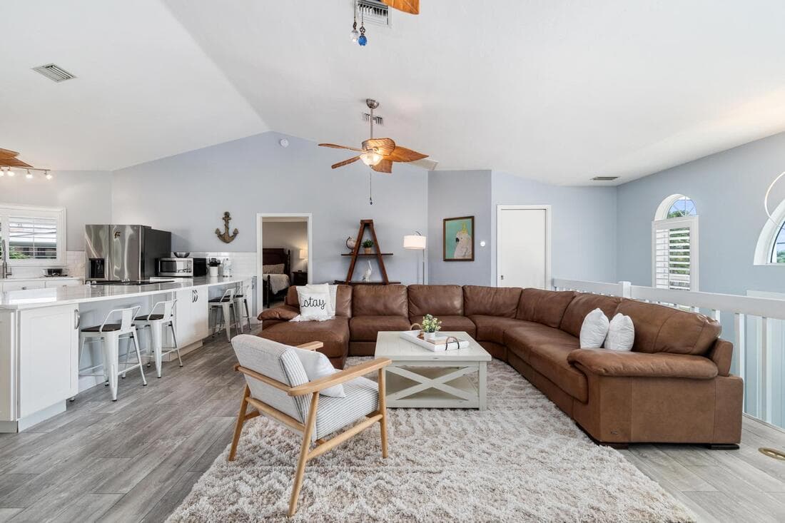 Bayside Retreat - Image 4